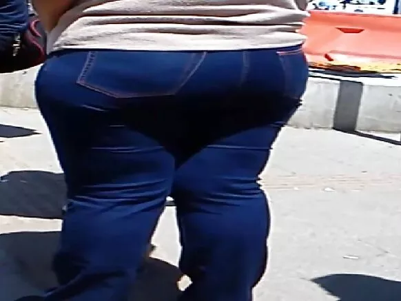 Wideyooji xxx mawɗi ɗi mawɓe lesbiyen en e buttuli mawɗi.