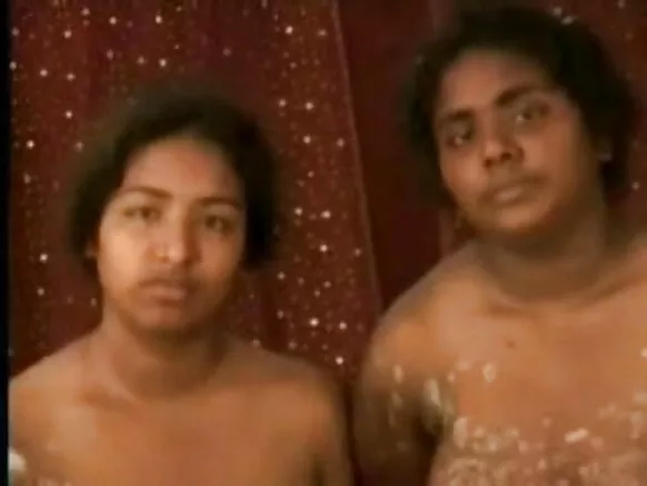 Aunty indian mo tits mawdo cums ni mom 1071.