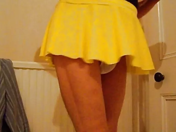 Mature busty baali upskirt.