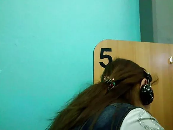 Rewɓe mawɓe ɓuuɓɓe e ɓuuɓri feccere 2 cyber cafe 2.