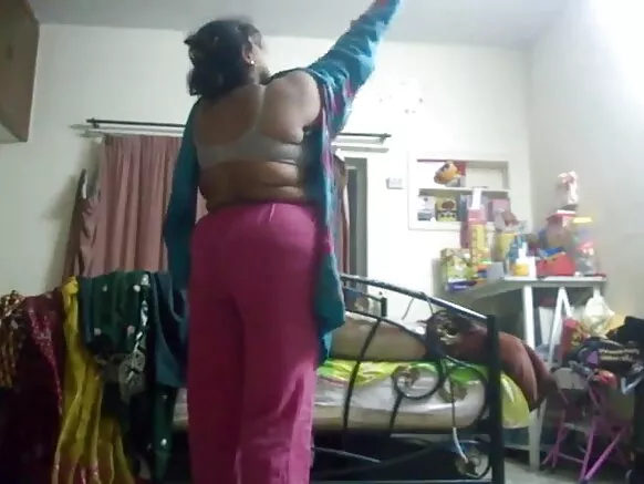 Aunt hot filmed sex e rewɓe e sukaaɓe worɓe e fatties cuuɗiiɗi.