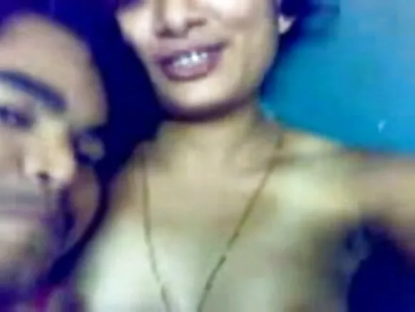 Cute mature Latina aunty mo Kerala boobs e pussy nanngaa e gorko mum cute.