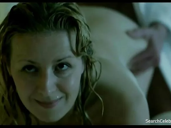Nude - tuuba boɗeejo mawɗo español.