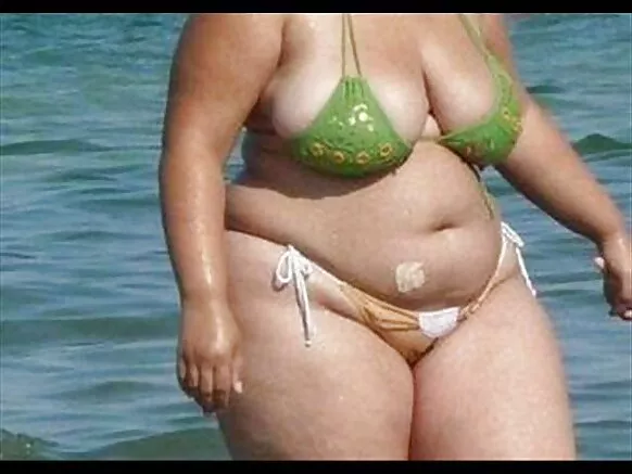 BBW Beach Voyeur Bikini - Puccu Candid - Cams Suuɗiiɗi Puccu - Espion e Neene Fucking Puccu mum.