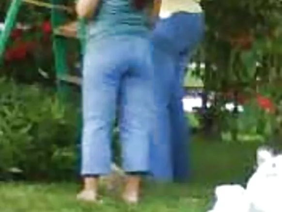 39 hitaande latina upskirt e granny mawɗo e puccu mawngu.