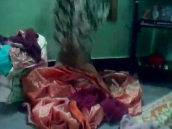 Indiya ina ndaara wideyoo porno debbo mawɗo 1084.