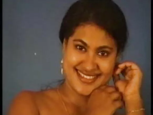 1313. Aunty indian ina wulla ina 6eydoo 1313.